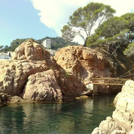 Fenetre Sur La Cala Salions